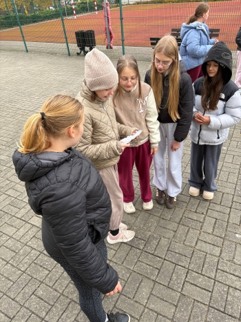 image15