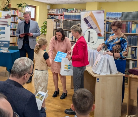 Konkurs ''Stwórz Własną Okładkę''